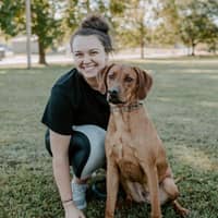 Sitter Profile Image: Arianna E.