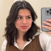 Sitter Profile Image: Melody H.