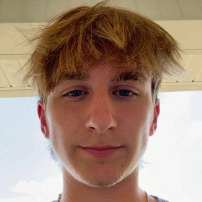 Sitter Profile Image: Coletyn M.