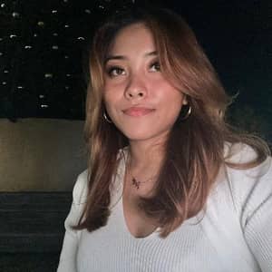 Sitter Profile Image: Angie H.