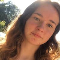 Sitter Profile Image: Alexis V.