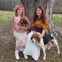 Sitter Profile Image: Juliana H.