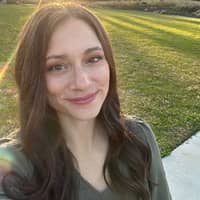 Sitter Profile Image: Bianca F.