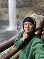 Sitter Profile Image: Sienna R.