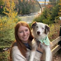 Sitter Profile Image: Alexis D.