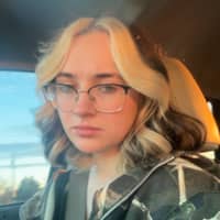 Sitter Profile Image: Mackenzie R.