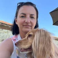 Sitter Profile Image: Nina T.