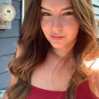 Sitter Profile Image: Emily T.