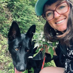 Sitter Profile Image: Victoria F.