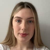 Sitter Profile Image: ella h.