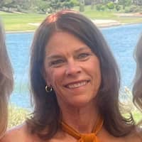 Sitter Profile Image: Laura C.