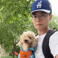 Sitter Profile Image: Xue G.