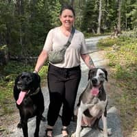 Sitter Profile Image: Amanda F.