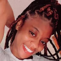 Sitter Profile Image: Lashawnda S.