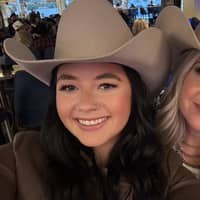 Sitter Profile Image: Hanna B.