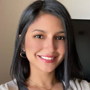 Sitter Profile Image: Rosalia C.