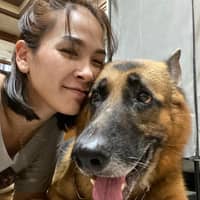 Sitter Profile Image: Apiramon R.