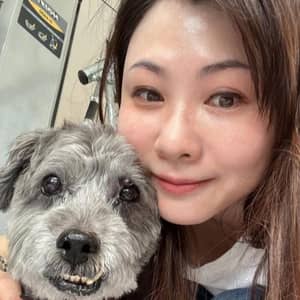 Sitter Profile Image: Sara H.