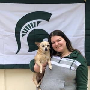 Sitter Profile Image: Brooke R.