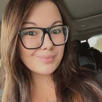 Sitter Profile Image: Emma H.