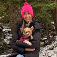 Sitter Profile Image: Juliet I.