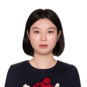 Sitter Profile Image: April Chenchen N.