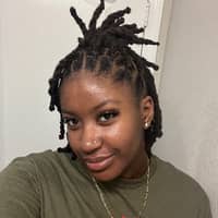 Sitter Profile Image: Armani S.