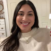 Sitter Profile Image: Jessica H.