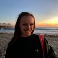 Sitter Profile Image: Frances M.