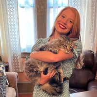 Sitter Profile Image: Angie H.