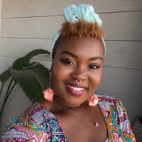 Sitter Profile Image: Malia R.