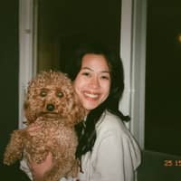 Sitter Profile Image: Mia H.