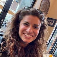 Sitter Profile Image: Danielle M.