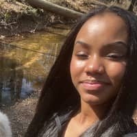 Sitter Profile Image: Jazlynn J.