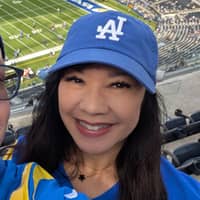 Sitter Profile Image: Nathalie K.