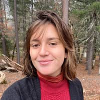 Sitter Profile Image: Malea M.