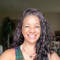 Sitter Profile Image: Wendy T.