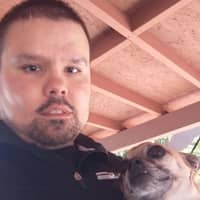 Sitter Profile Image: uziel c.