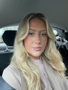 Sitter Profile Image: Allison R.