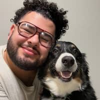 Sitter Profile Image: Larry S.