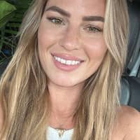 Sitter Profile Image: Jana W.