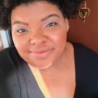 Sitter Profile Image: Eloise H.