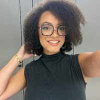 Sitter Profile Image: Taryn W.