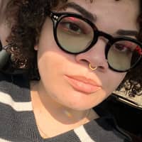 Sitter Profile Image: Stephanie T.