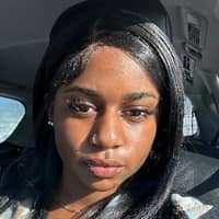 Sitter Profile Image: Olivia W.