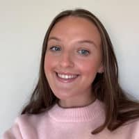 Sitter Profile Image: Olivia C.