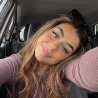 Sitter Profile Image: Sarah M.