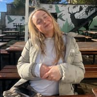 Sitter Profile Image: Sapphire T.