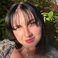 Sitter Profile Image: Sierra B.