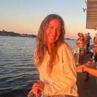 Sitter Profile Image: Lexi C.